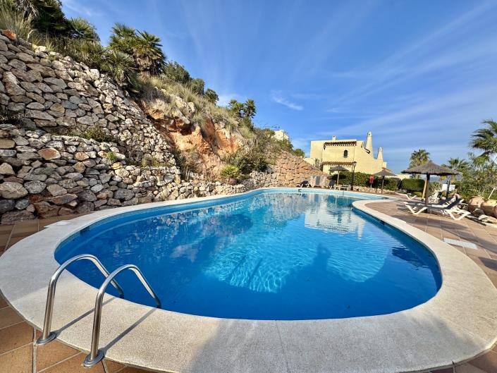 Image No.38-3 Bed Villa / Detached for sale