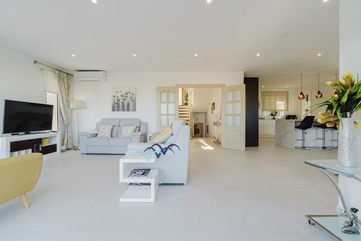 Image No.8-4 Bed Villa / Detached for sale