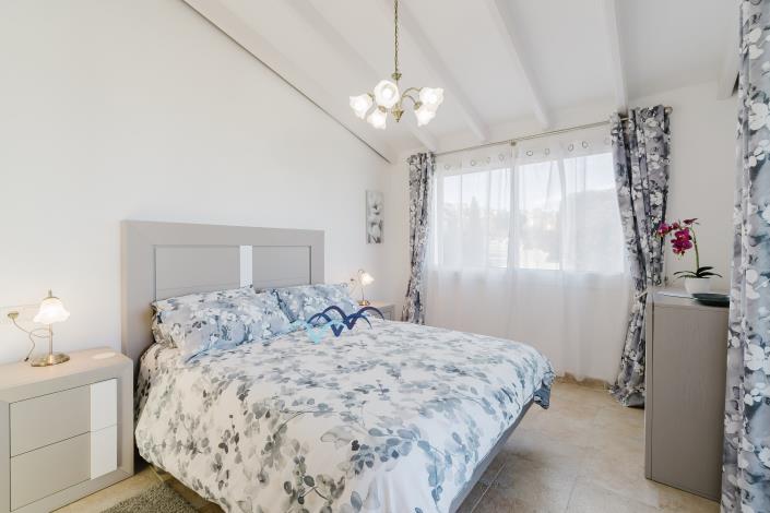 Image No.27-4 Bed Villa / Detached for sale