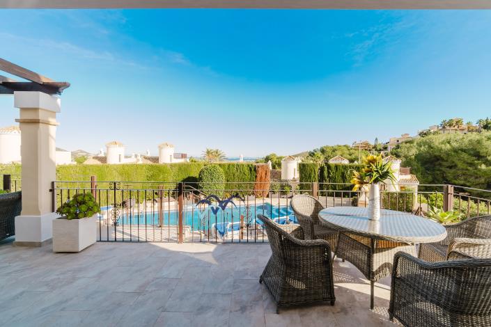 Image No.49-4 Bed Villa / Detached for sale