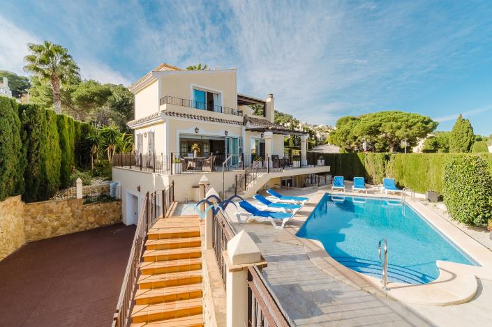 Image No.46-4 Bed Villa / Detached for sale