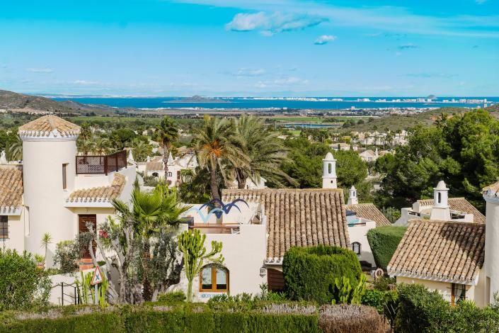 Image No.21-4 Bed Villa / Detached for sale