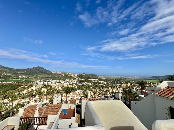 Image No.10-3 Bed Villa / Detached for sale