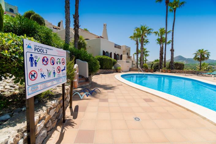 Image No.21-3 Bed Villa / Detached for sale