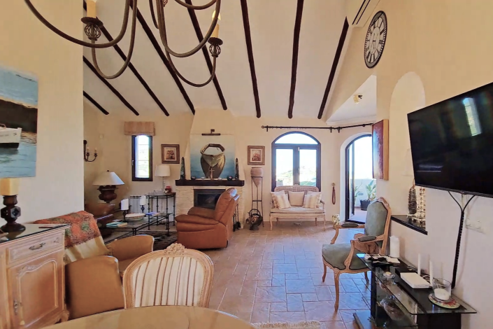 Image No.22-3 Bed Villa / Detached for sale