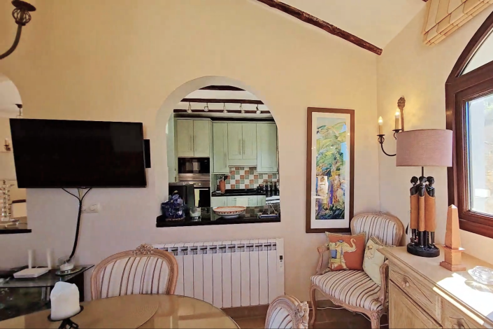 Image No.20-3 Bed Villa / Detached for sale