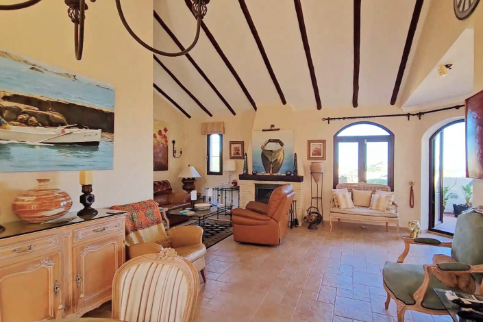 Image No.24-3 Bed Villa / Detached for sale