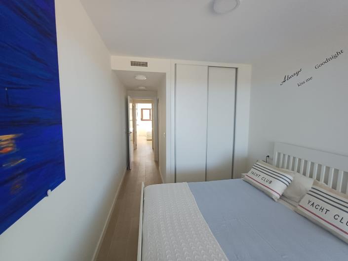 Image No.14-3 Bed Apartment for sale