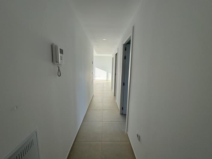 Image No.23-2 Bed Apartment for sale