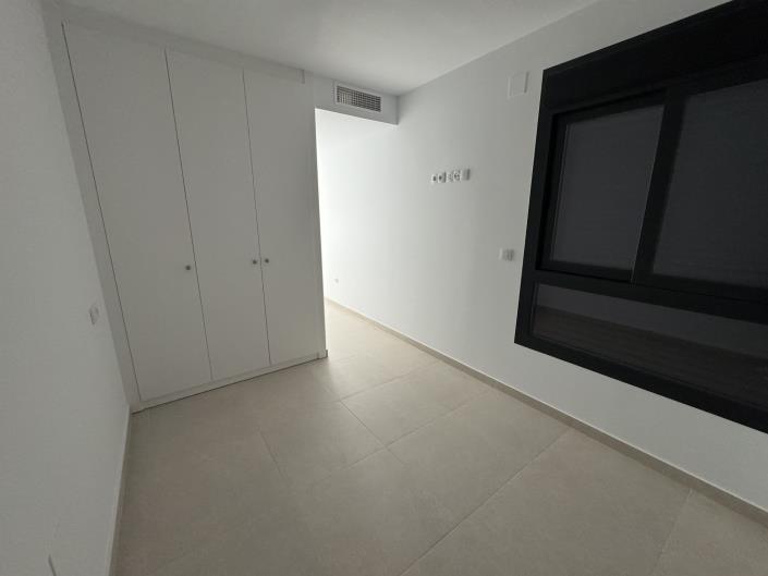 Image No.28-2 Bed Apartment for sale