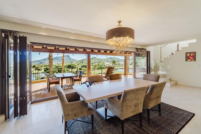 Image No.3-5 Bed Villa / Detached for sale