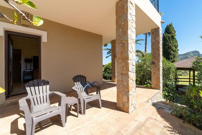 Image No.39-5 Bed Villa / Detached for sale