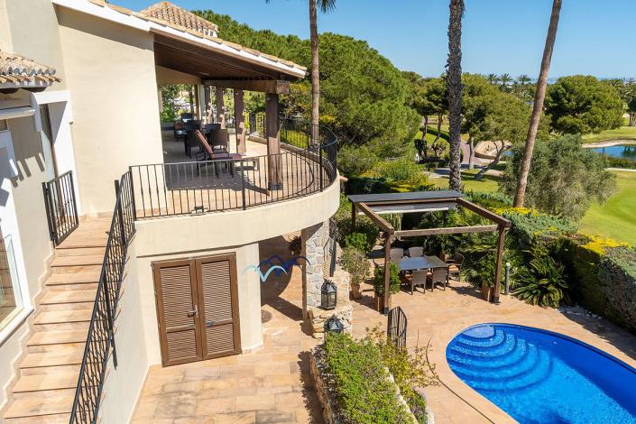 Image No.46-5 Bed Villa / Detached for sale