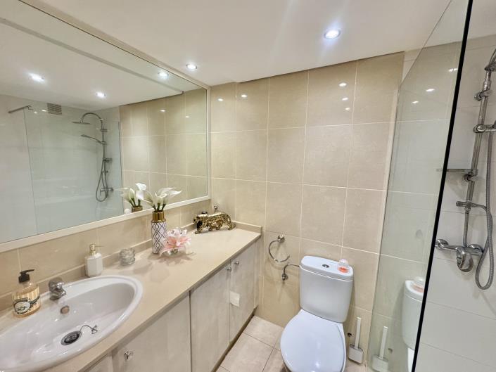 Image No.8-1 Bed Apartment for sale