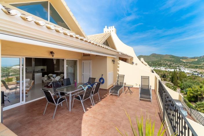 Image No.48-3 Bed Penthouse for sale