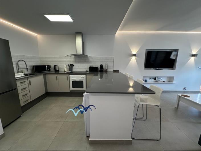 Image No.10-3 Bed Apartment for sale