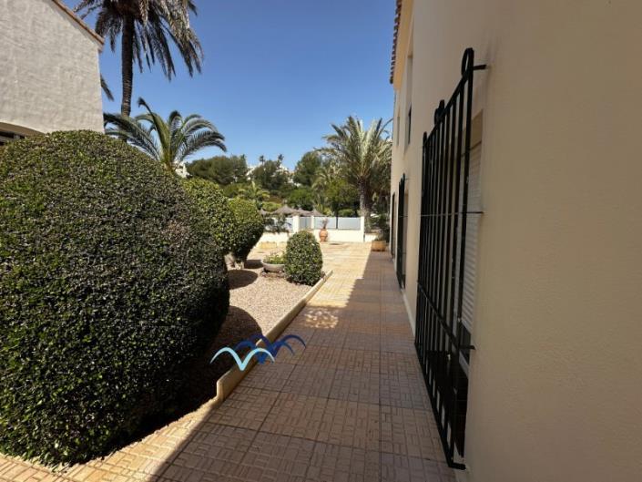 Image No.22-3 Bed Apartment for sale