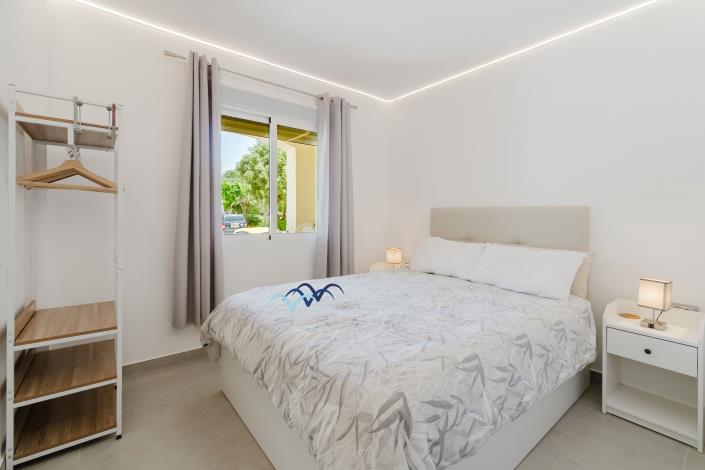 Image No.25-3 Bed Apartment for sale