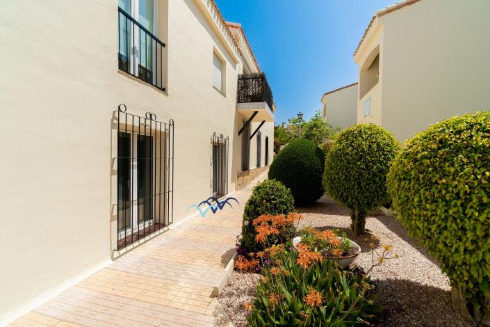 Image No.39-3 Bed Apartment for sale