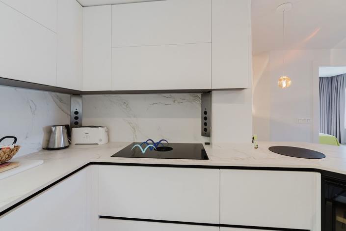 Image No.27-3 Bed Apartment for sale