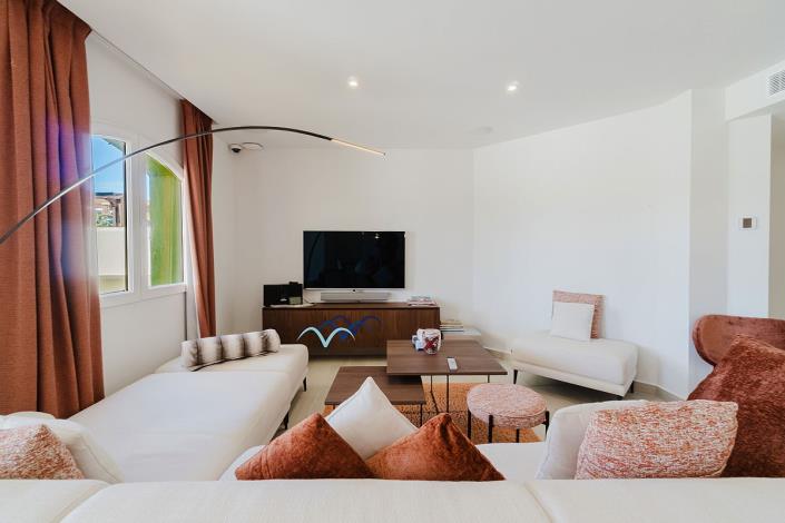 Image No.28-3 Bed Apartment for sale