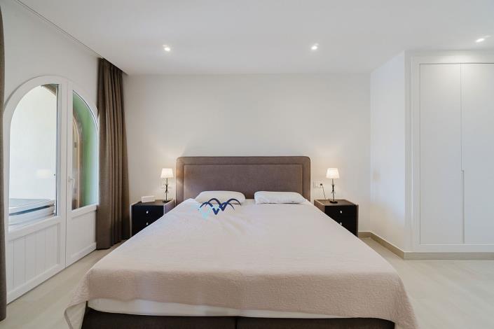 Image No.35-3 Bed Apartment for sale