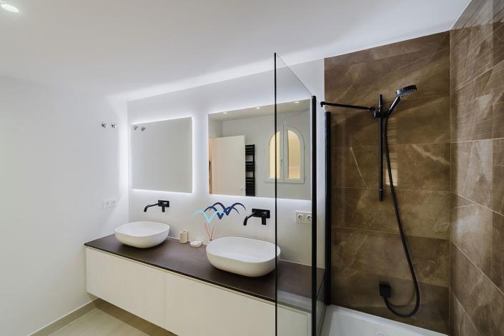 Image No.34-3 Bed Apartment for sale