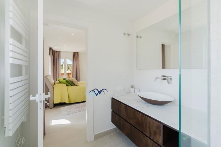 Image No.50-3 Bed Apartment for sale