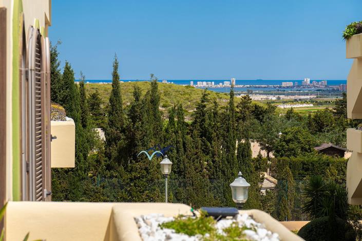 Image No.41-3 Bed Apartment for sale