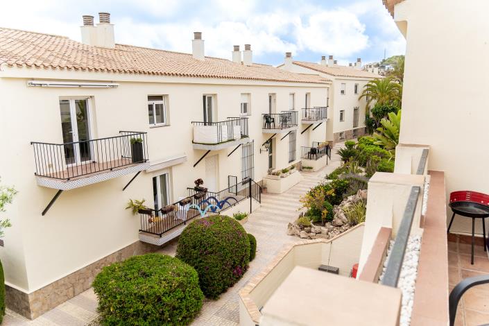 Image No.16-2 Bed Apartment for sale