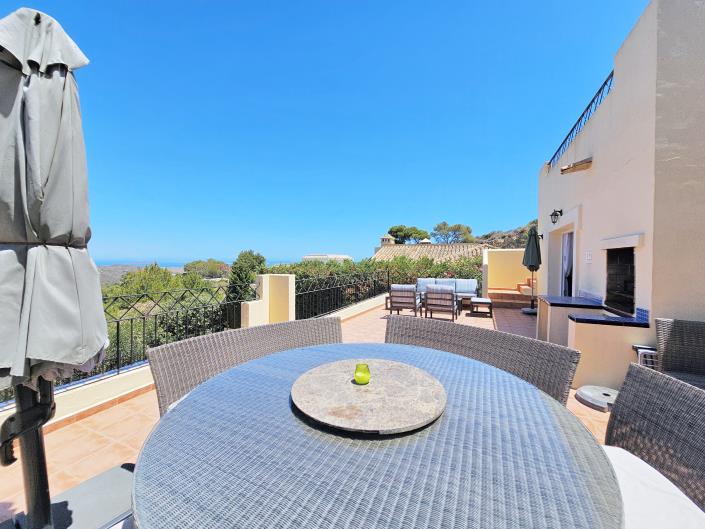 Image No.12-4 Bed Villa / Detached for sale