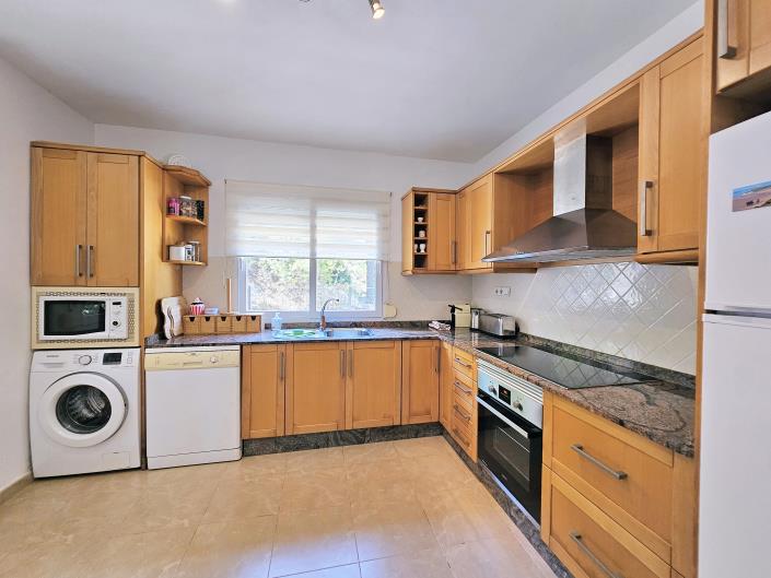 Image No.18-4 Bed Villa / Detached for sale