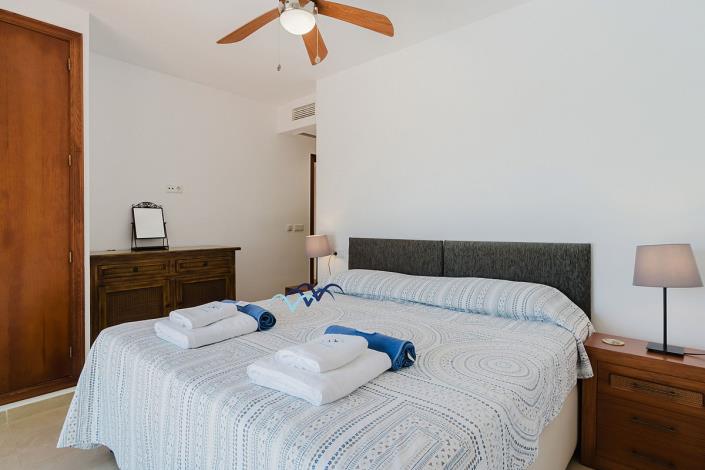 Image No.41-4 Bed Villa / Detached for sale