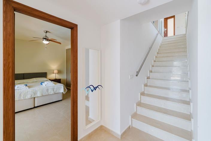 Image No.46-4 Bed Villa / Detached for sale