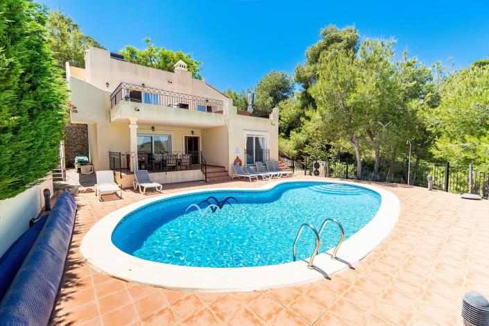 Image No.20-4 Bed Villa / Detached for sale