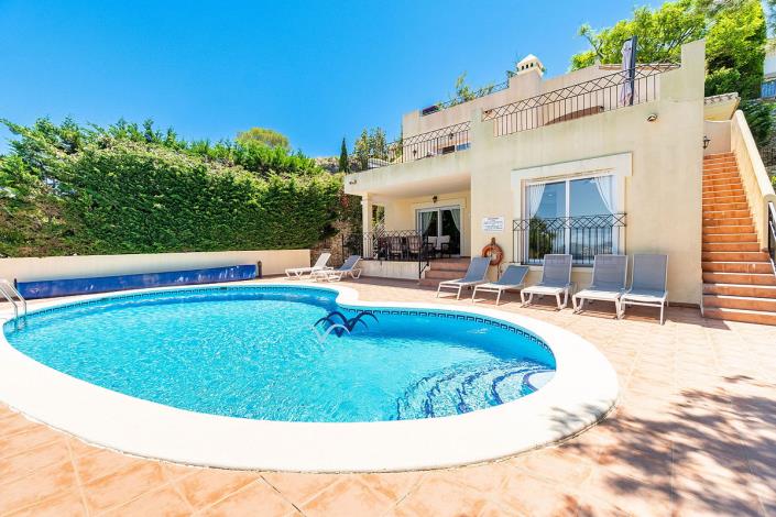 Image No.55-4 Bed Villa / Detached for sale