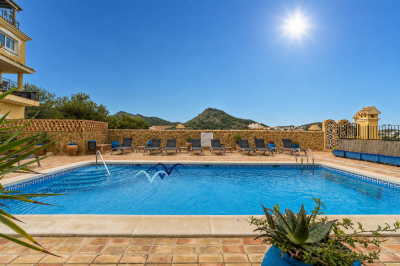 El-Pinar-pool-01