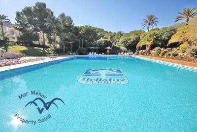 Bellaluz-Large-Pool
