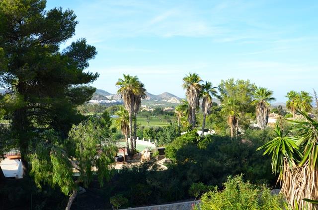 Image No.23-3 Bed Villa / Detached for sale
