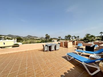 LH4-Roof-Terrace-scaled