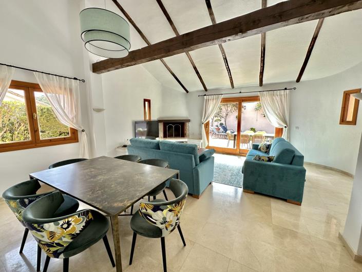 Image No.20-3 Bed Villa / Detached for sale