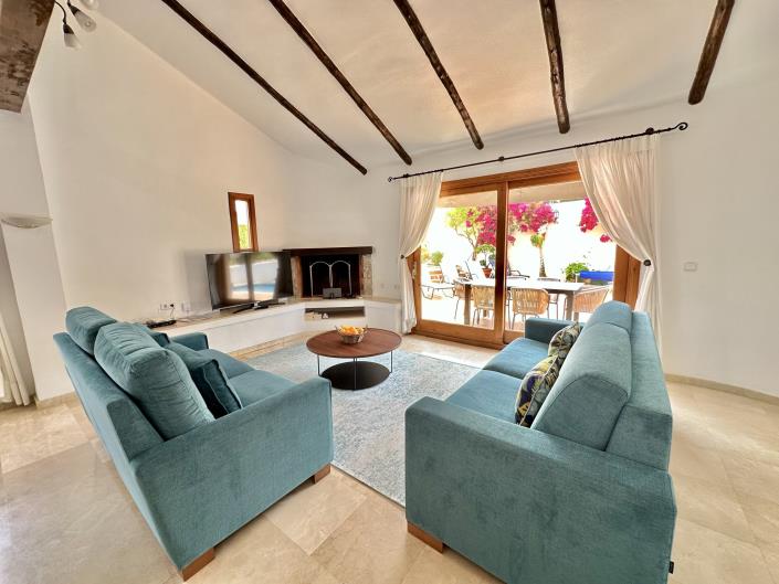 Image No.21-3 Bed Villa / Detached for sale