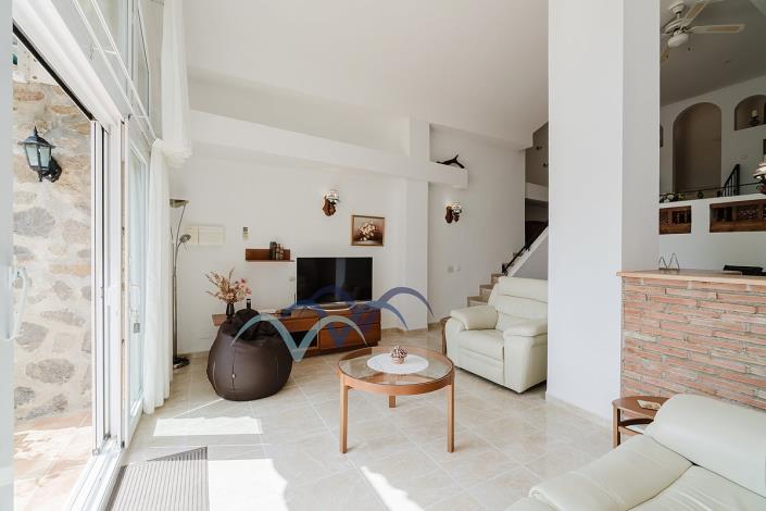 Image No.8-3 Bed Apartment for sale