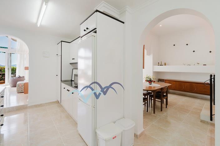 Image No.17-3 Bed Apartment for sale