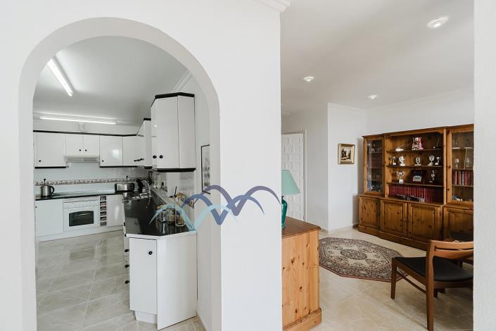 Image No.19-3 Bed Apartment for sale