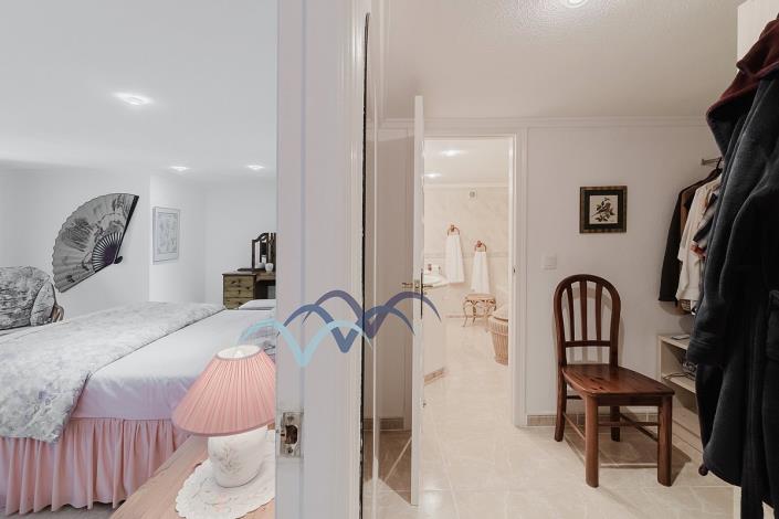 Image No.37-3 Bed Apartment for sale