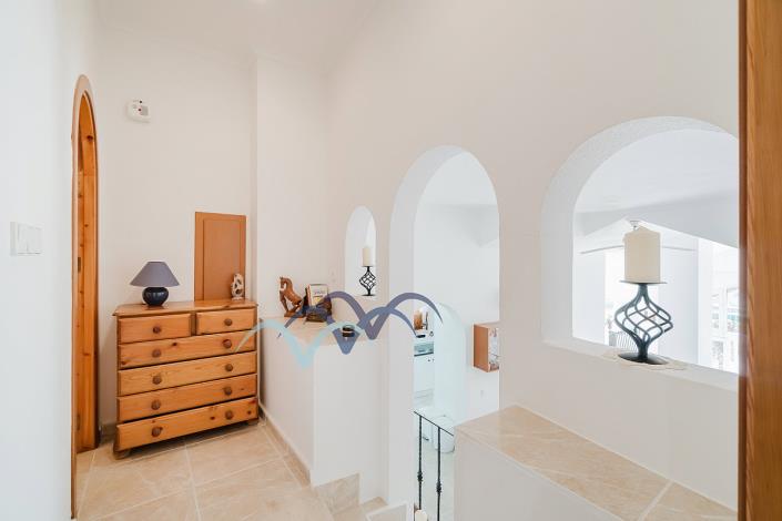 Image No.44-3 Bed Apartment for sale