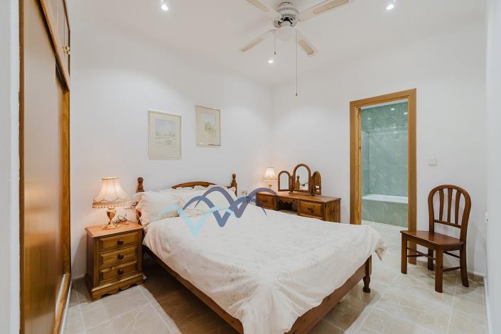 Image No.45-3 Bed Apartment for sale