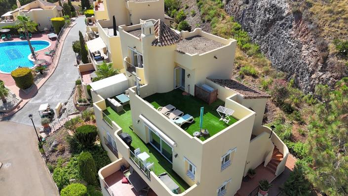 Image No.19-3 Bed Penthouse for sale