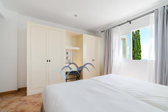 Image No.35-3 Bed Apartment for sale
